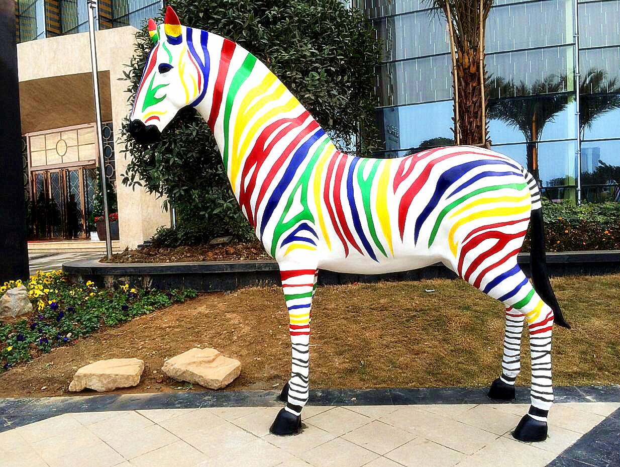 商場(chǎng)卡通美陳